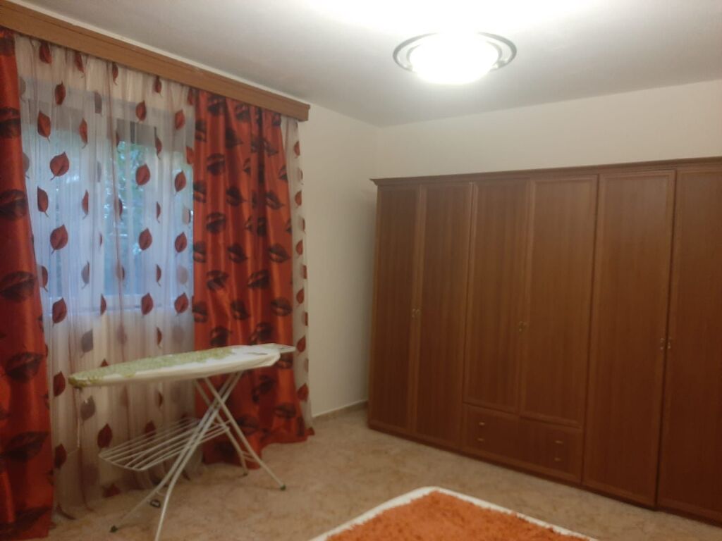 🏡 Jepet me Qera Hyrje 2+1 në Qytet Student, 450 mije leke