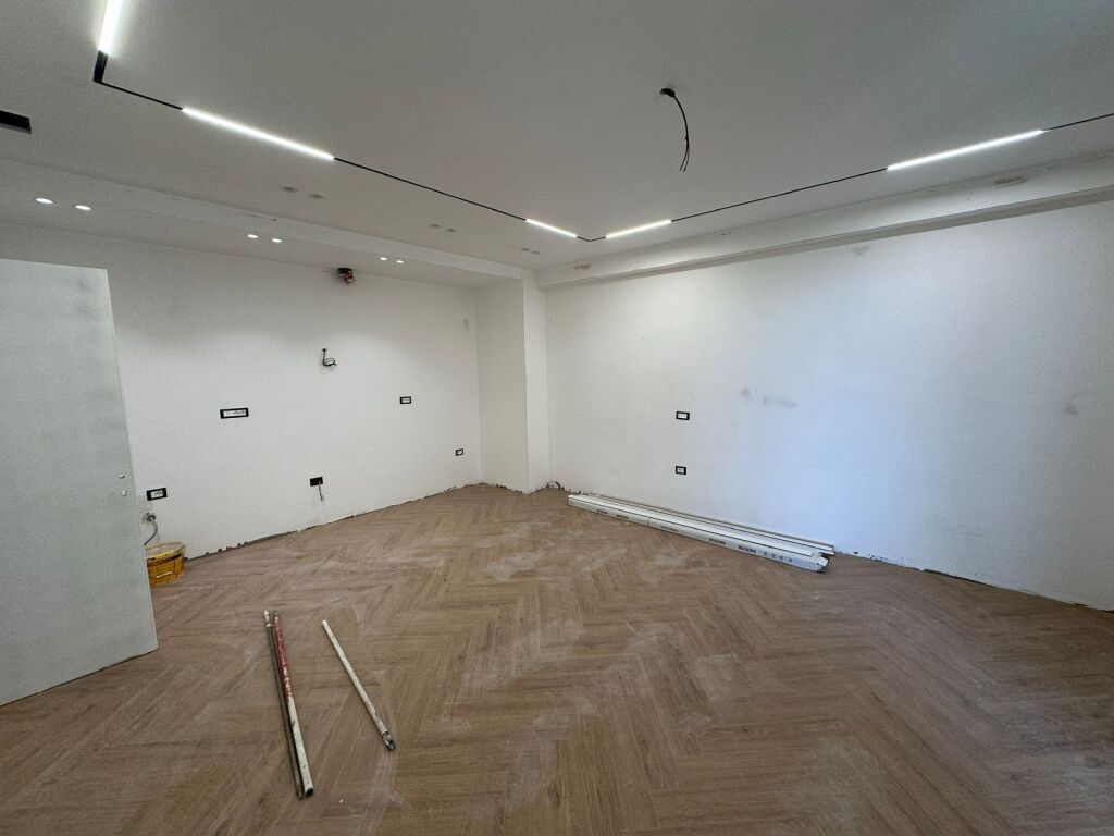 ✨ Shitet Apartament 2+1+2 📍 Ish Ekspozita, E-88