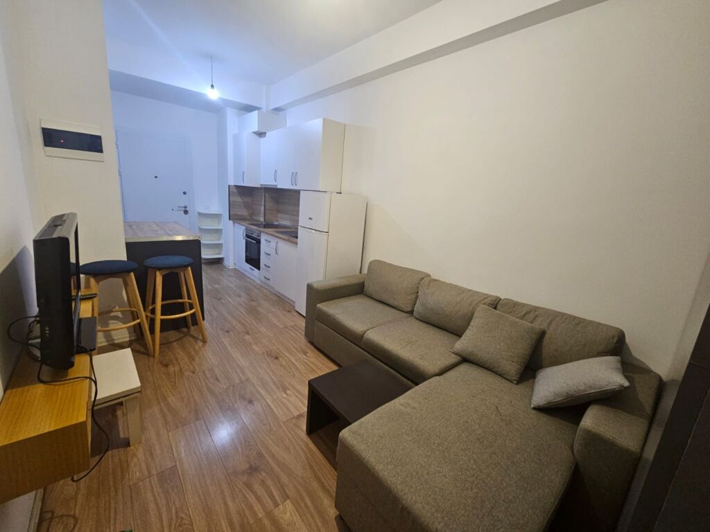 Garsionere per qera ne Ali Dem!!!
