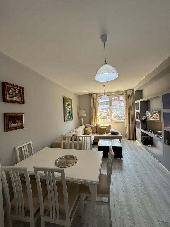 Prane Pazarit Te Ri, Shitet Apartament 1+1 I Sapo Investuar!