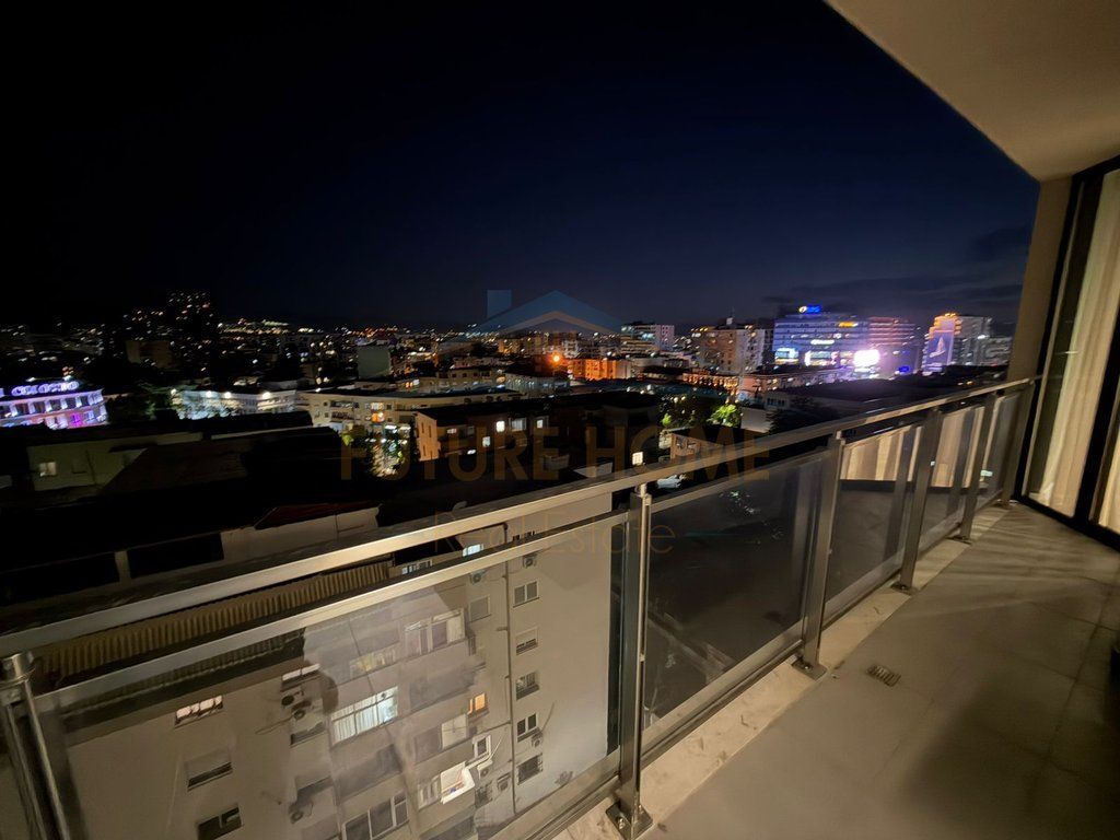 Luxury Apartament te Golden Tower
