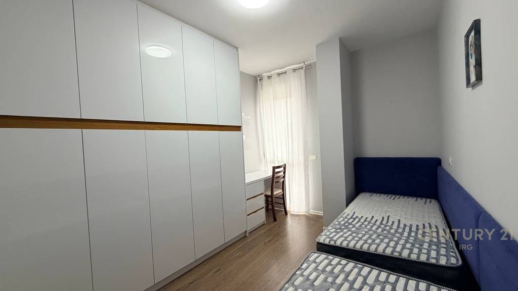 SHITET APARTAMENT 2+1+2 TEK FIORI DI BOSKO !