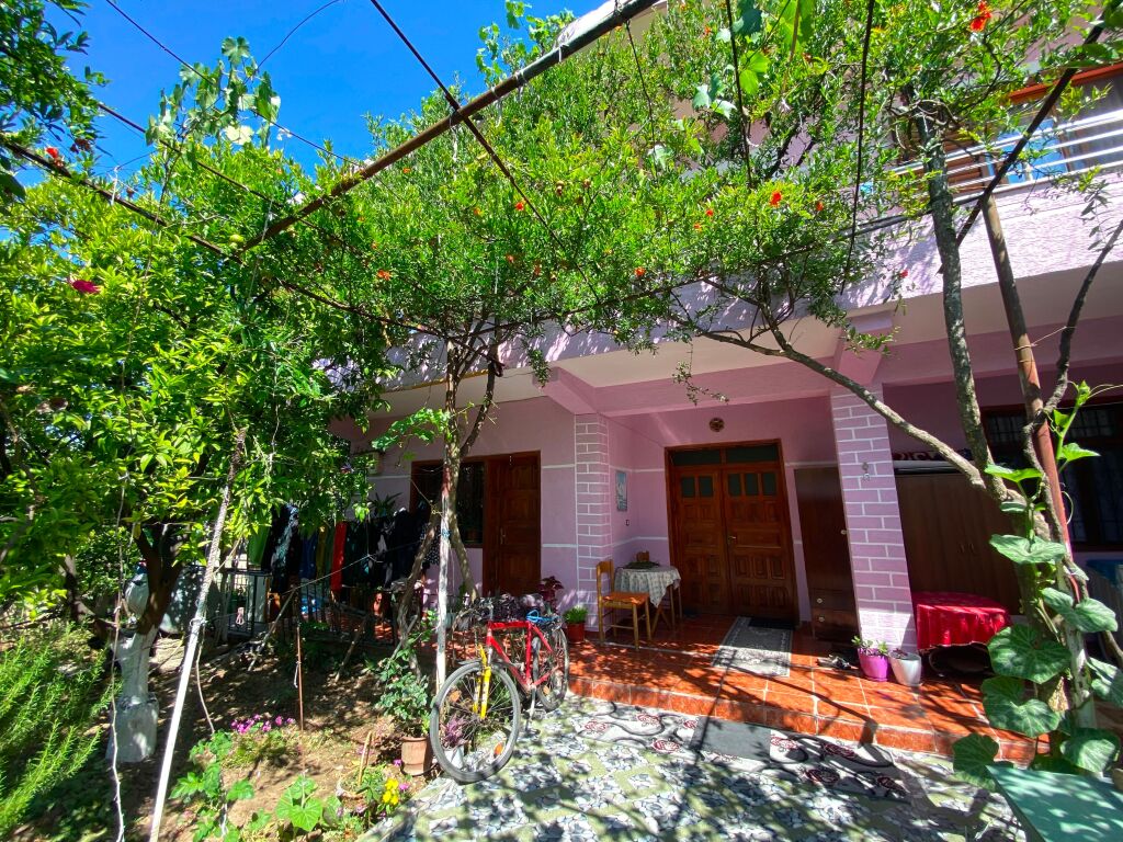 Villa 2-Storey for Sale in Kombinat