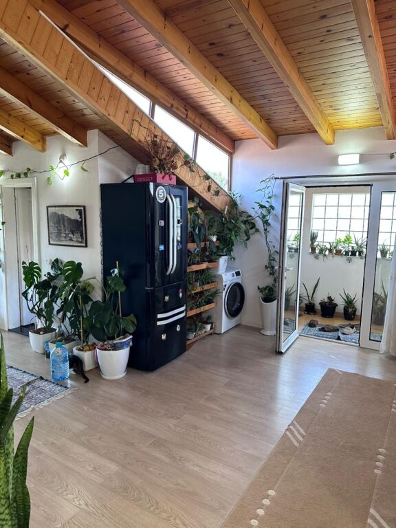 FOR RENT THIRD FLOOR OF A PRIVATE VILLA IN 4 FLLAKA STREETS, DURRES 9F9V+JGR Durres, Albania