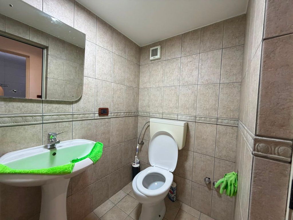 Qera, Apartament 2+1+2, 21 Dhjetori, Tirane