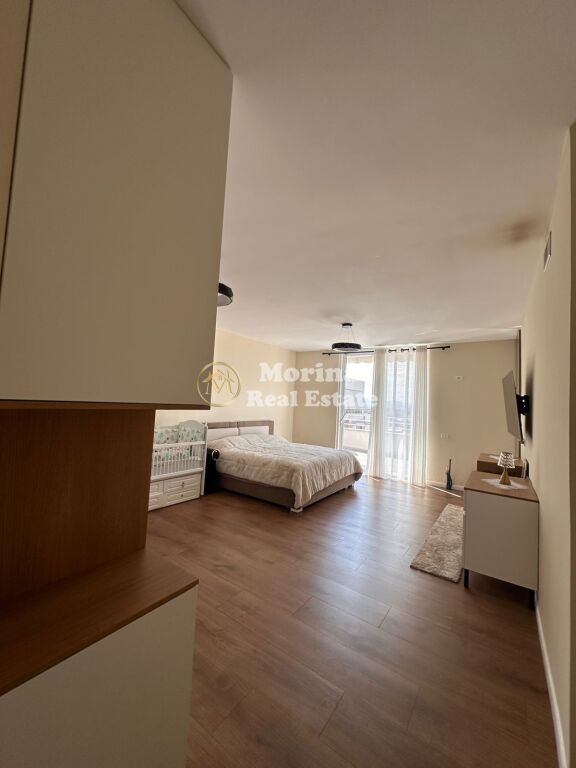 Qera | Apartament 3 + 1 | Fresku | 1000 €/muaj