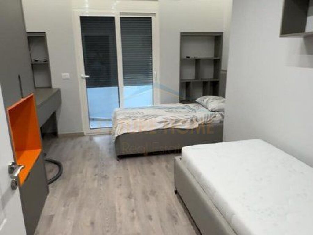 In vendita, Appartamento 2+1, Fresk