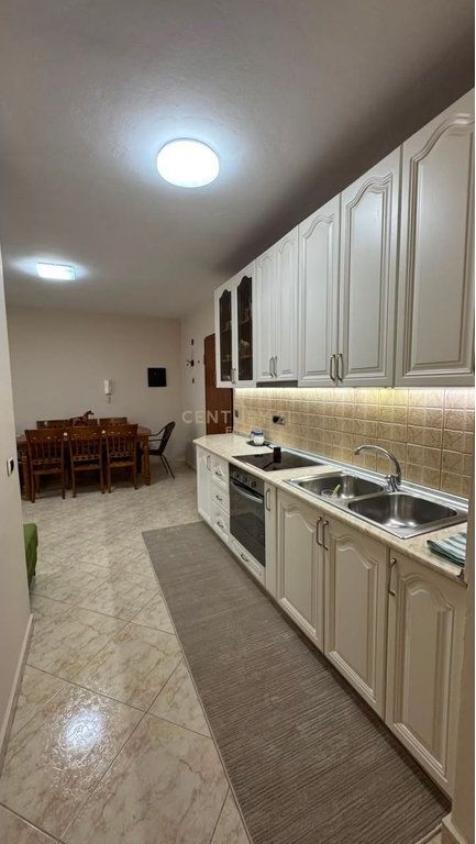 Jepet me qira apartament 2+1 tek 21 Dhjetori!