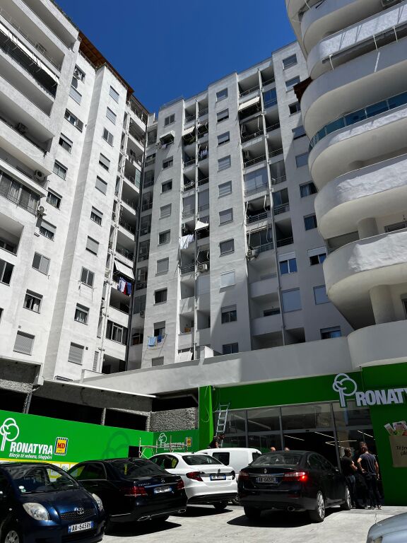 For rent Apartment 2+1 opposite the Train Station-Jedas, Durres.