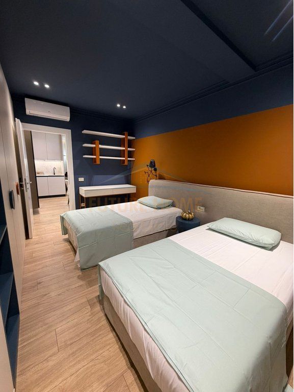 Luxury Apartament te Golden Tower