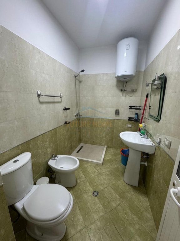 Qera, Apartament 2+1,Rruga Haxhi Dalliu, Tirane. 800 €