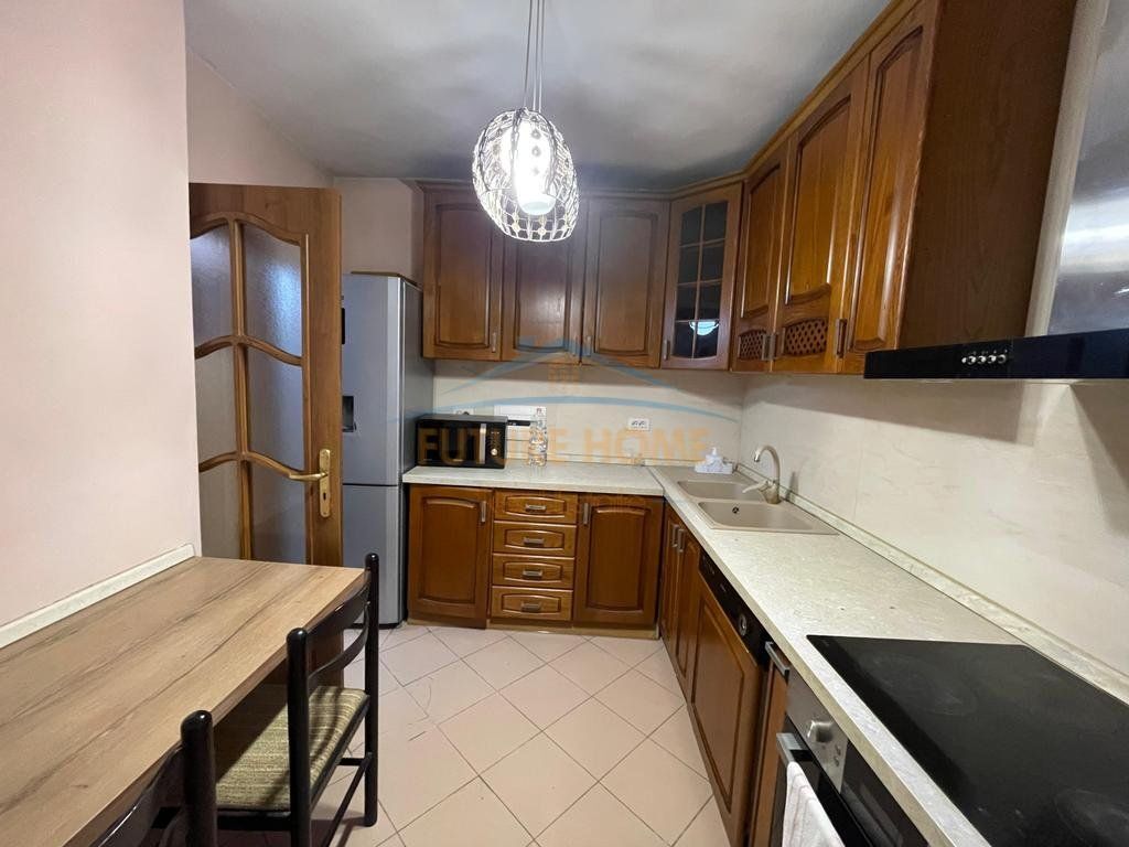Rent, Apartment 4+1+2, Mine Peza, Tirana