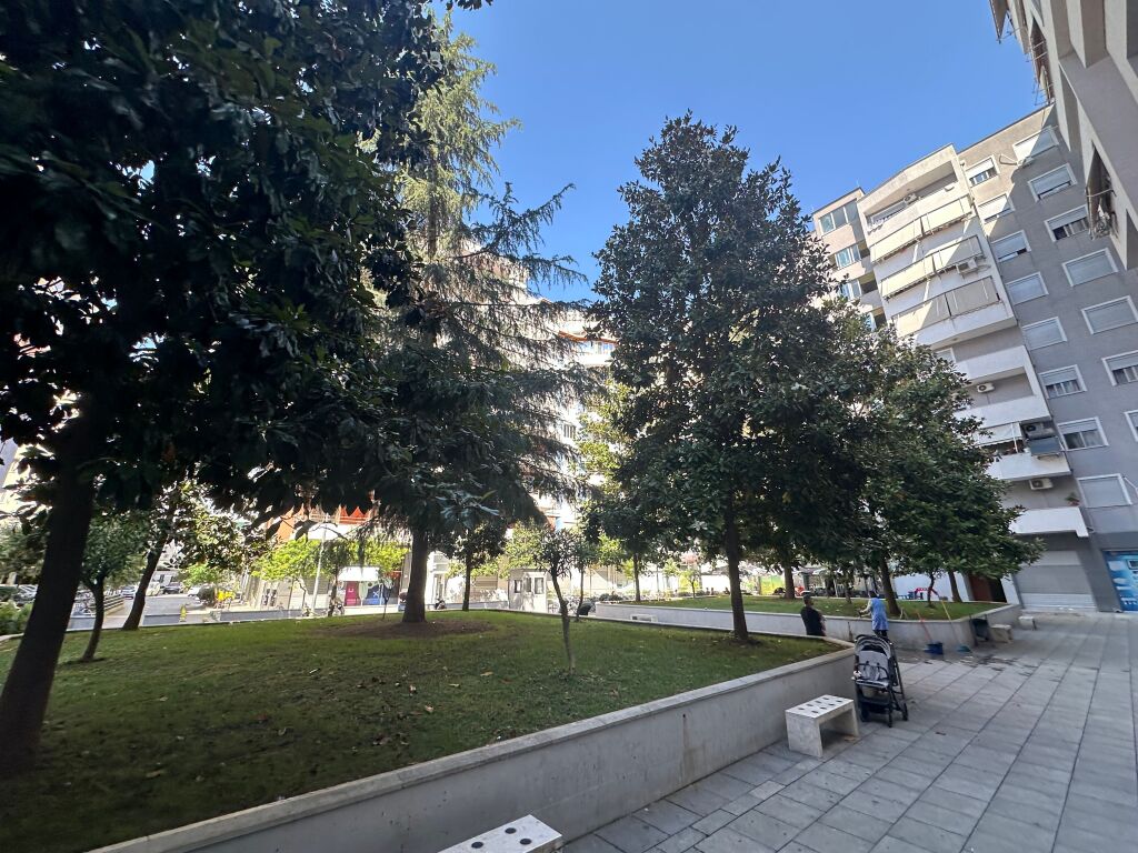 Affittasi Appartamento 1+1+1 Balcone