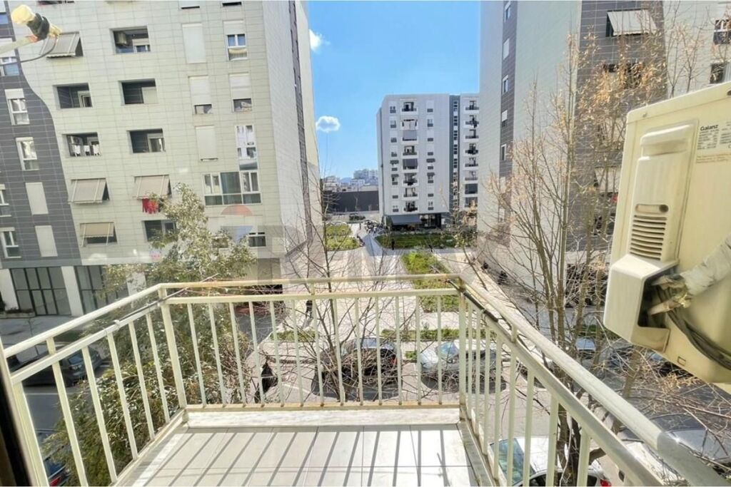 Qira Apartament 1+1 te Rruga e Kavajës
