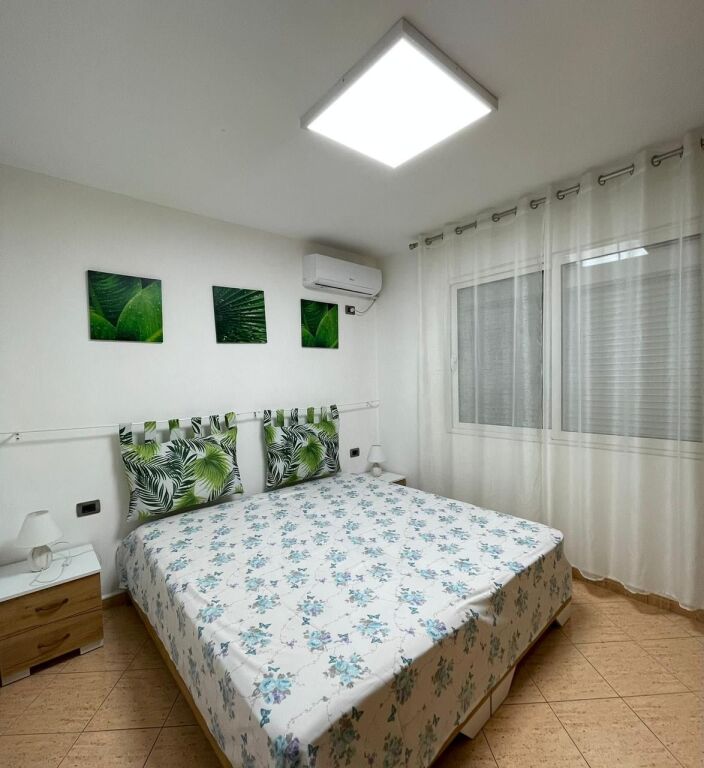 Apartament 1+1 me qira ne Qender te Tiranes!