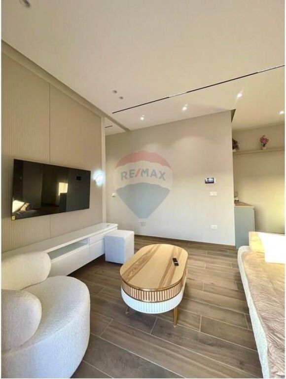 APARTMENT 2+1+PARKING SPACE FOR RENT AT THE DELIJORGJI COMPLEX