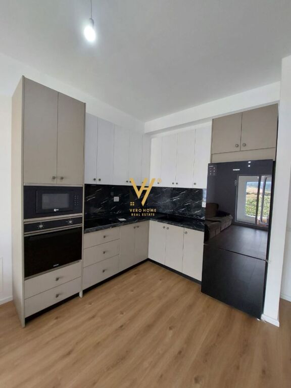 APPARTAMENTO 2+1+BLK IN AFFITTO A KAIMI, ALI DEMI 55.000 LEKE