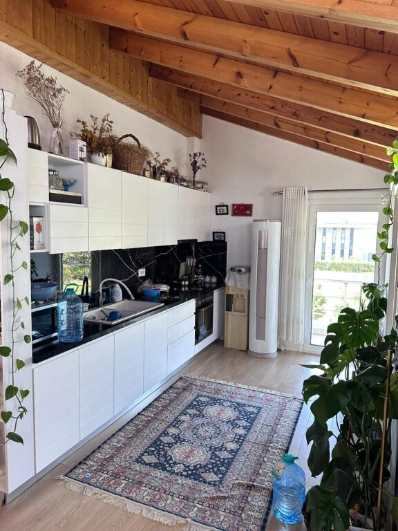 FOR RENT THIRD FLOOR OF A PRIVATE VILLA IN 4 FLLAKA STREETS, DURRES 9F9V+JGR Durres, Albania