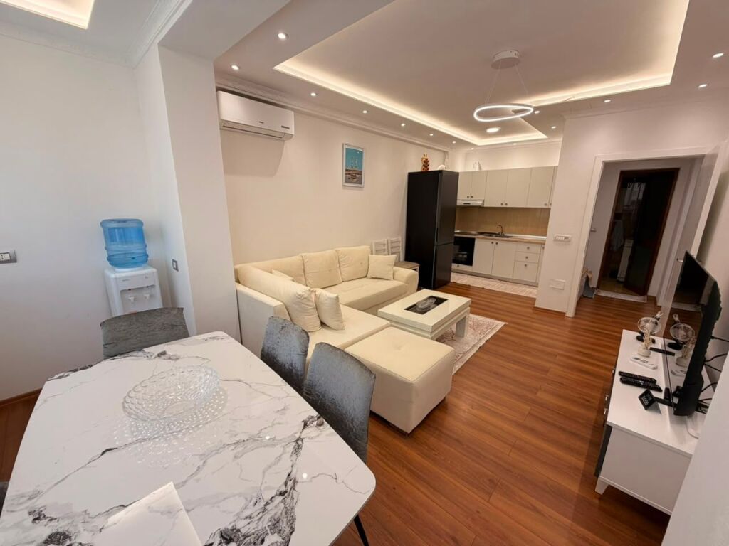 🏡 Apartment 1+1 for Rent at the Beach, Iliria – Near Bar Manjanit