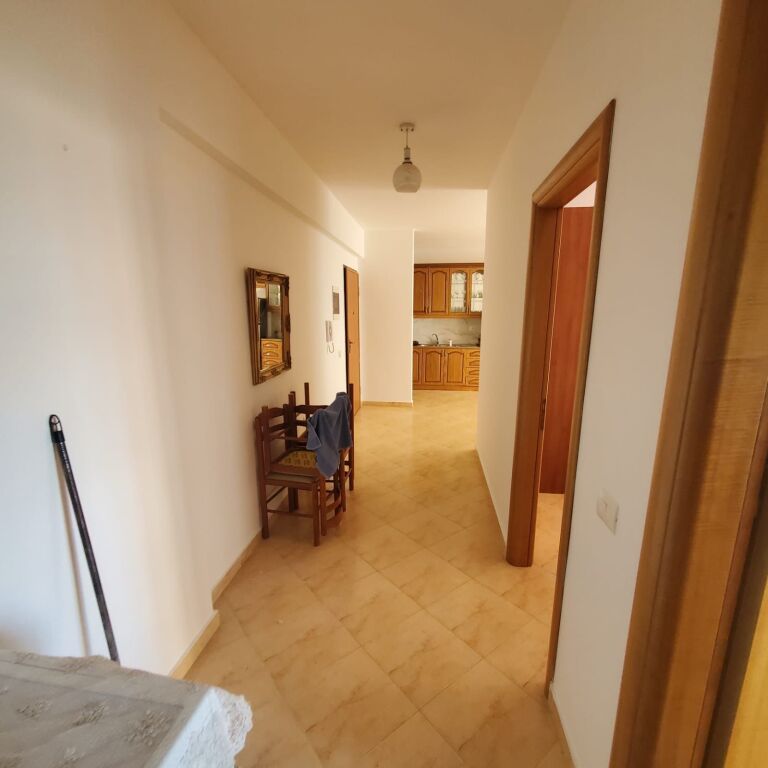 Apartament 2+1 per shitje ne Lungomare Vlore