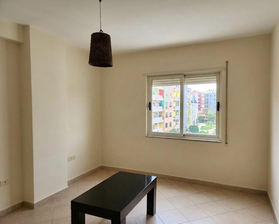 2+1, empty near the spak train station, 550 euros
