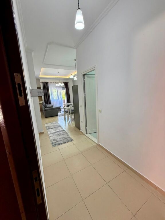 📣 QERA Apartament 1+1 📍 Kopeshti Botanik, Prane Xhamise ✨