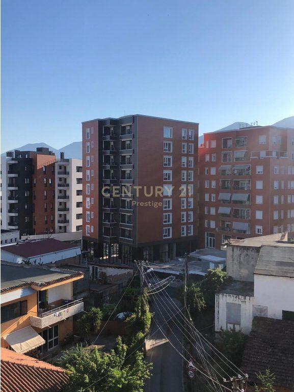 Apartament 1+1 Për Shitje Prane Shkolles Osman Myderizi , Tiranë - OKAZION 149,000€