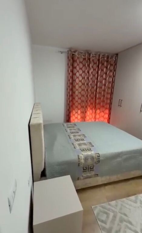 Jepet me qira 2+1+2 AKSESS TIRANA ISH DOGANA 550€