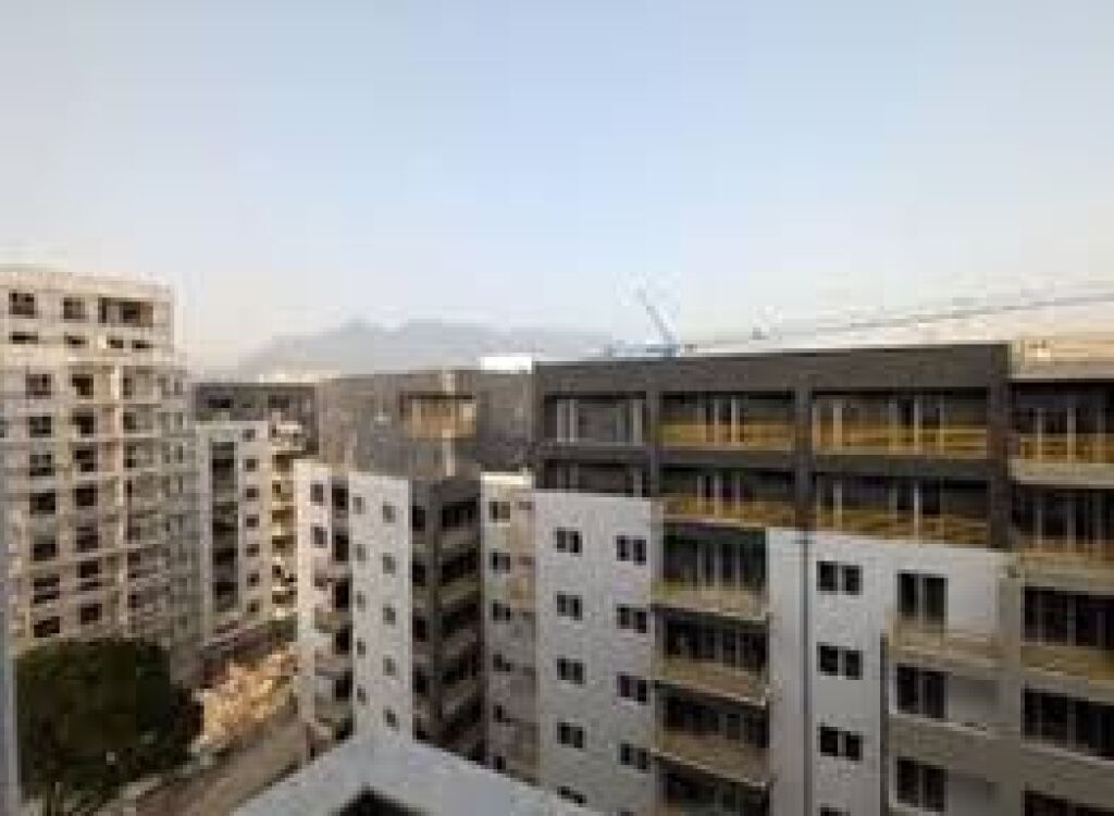 Shitet, Apartament 2+1, Laprake, Tiranë.