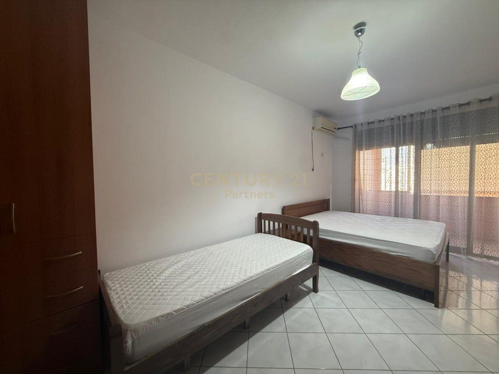 APARTAMENT 1+1 PER QIRA PRANE BAR SANTANA-ASTIR