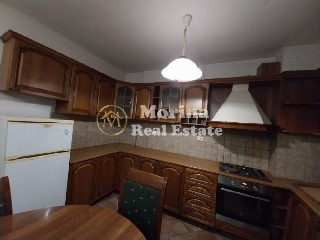 Affitto | Apartament 1 + 1 | Komuna Parisit | 550 €/mese