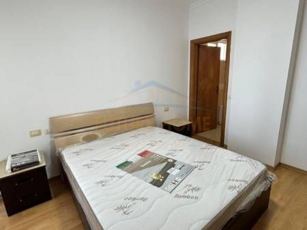 Affitto, Appartamento 2+1+2, Ristorante Fresku, Fresk, Tirana