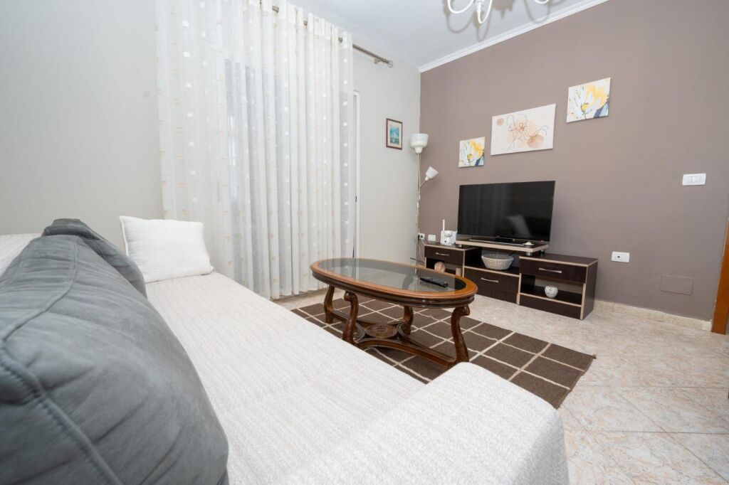 Apartment 2+1 for rent