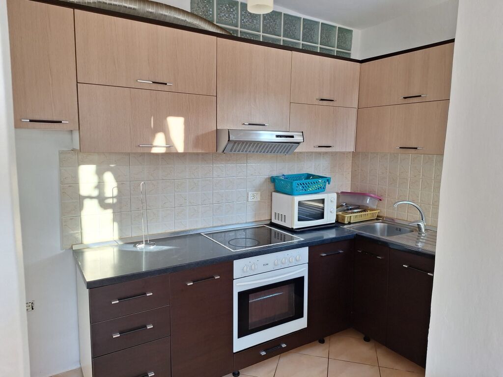 Qera | Apartament 2 + 1 | Brryli | 500 €/muaj