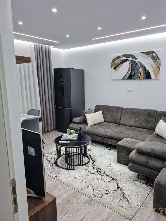 FOR RENT 2+1 NEAR "RESTAURANT DURRESI" SUN142483