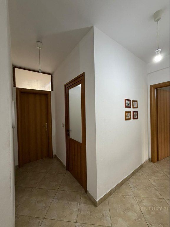 Apartament 1+1 me qera