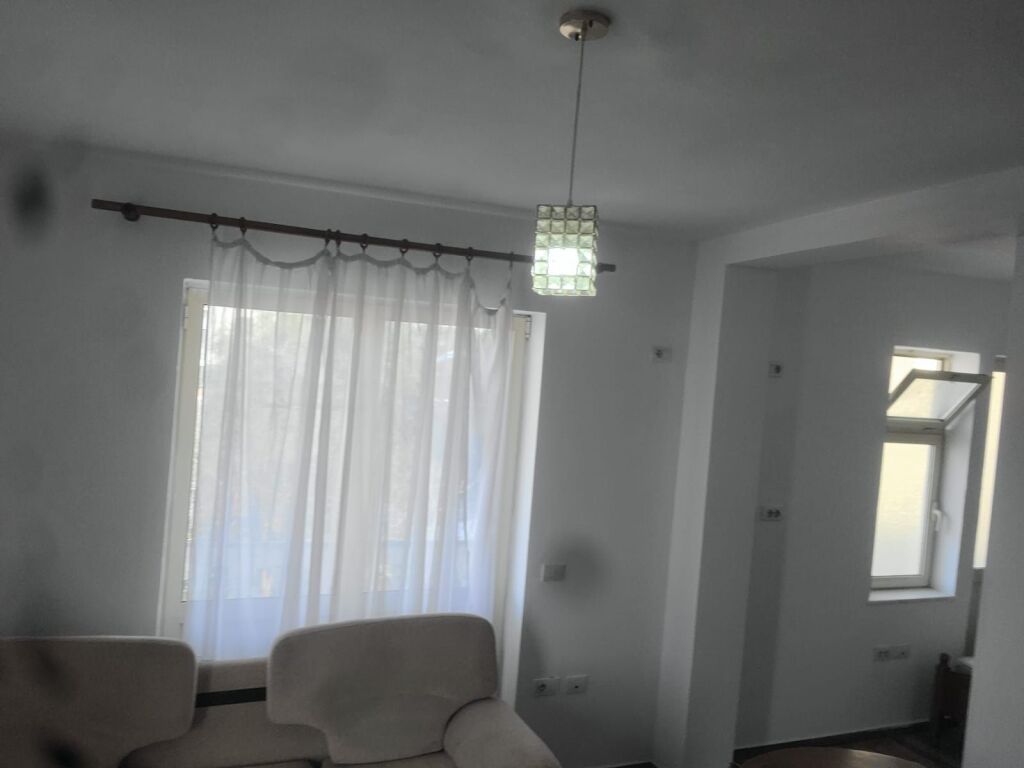 Rent | Shtëpi private 1 + 1 | Rruga Mihal Grameno | 260 €/month