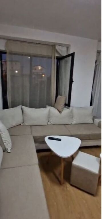 🏡 Jepet me Qera Apartament 2+1 tek Fundi i 5 Majit, 500 mije leke