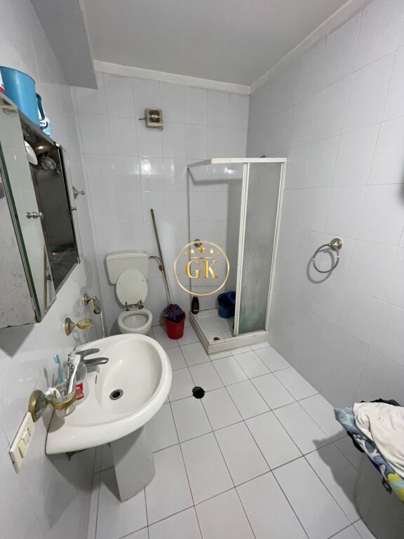 🏡 SHITET APARTAMENT 3+1+2 ME PAMJE DETI – VOLLGA, DURRËS