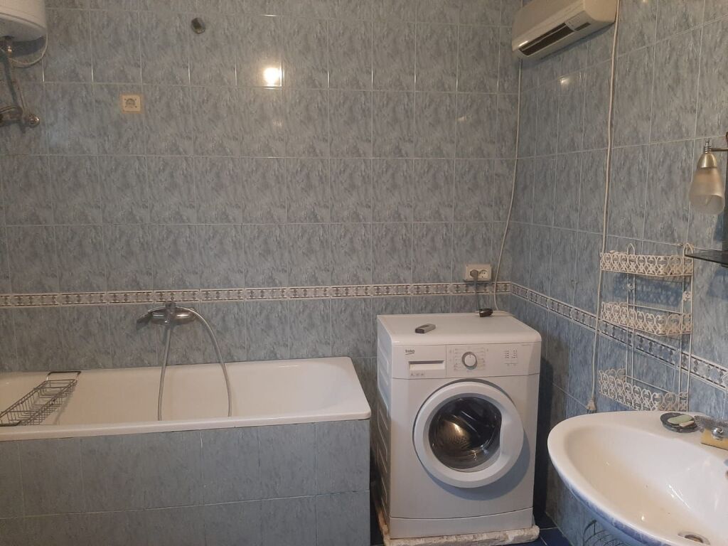 🏡 Jepet me Qera Hyrje 2+1 në Qytet Student, 450 mije leke