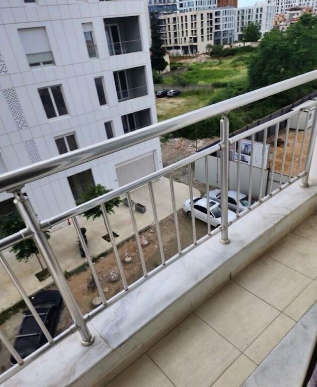 2+1, empty near the spak train station, 550 euros