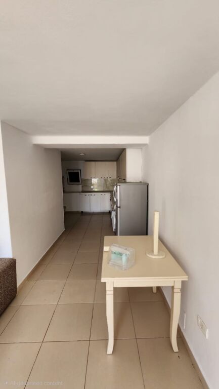 Duplex 2+1 me qira – pranë Kompleksit Grand, tregu elektrik !
