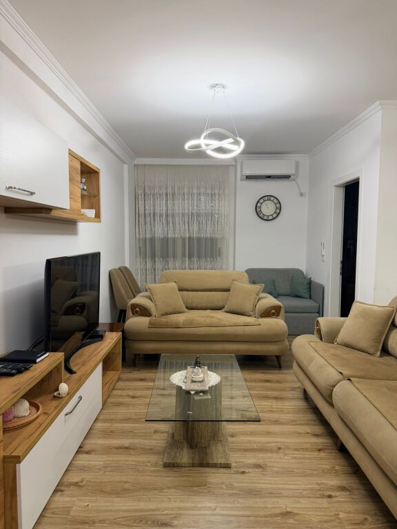 Apartment for rent - Yzberisht