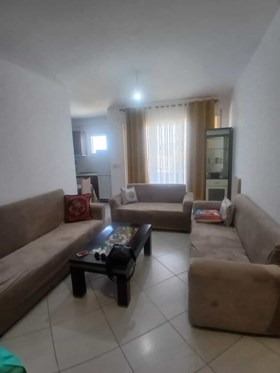 Apartament Me Qera 1+1 ne Astir (ID B2101749) Tirane
