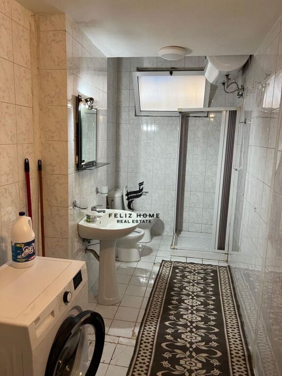 APARTAMENT ME QERA 1+1 PAZARI RI 42.000 LEKE FH-78648