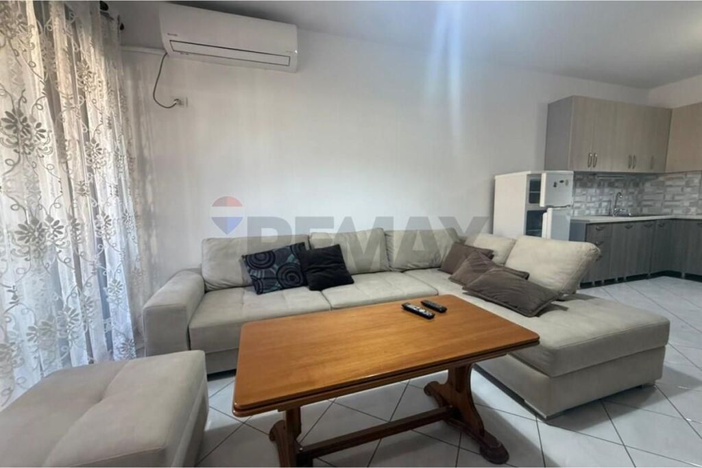 Apartament - Për Qira - Rruga Mikel Maruli, Tiranë