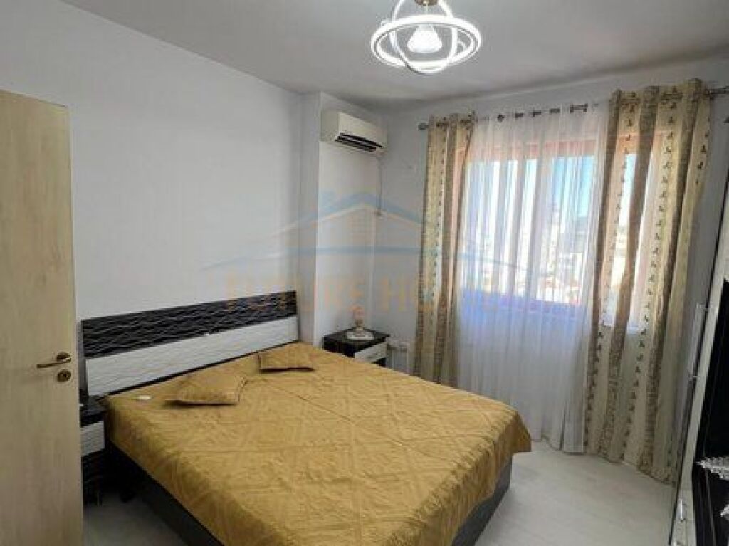Rent, Apartment 2+1+2 + Garage, Court, Durres