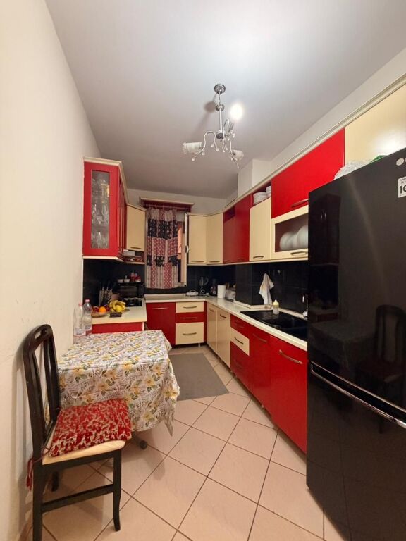 Papafingo 3+1+2 për Shitje – Pranë Corner, Durrës