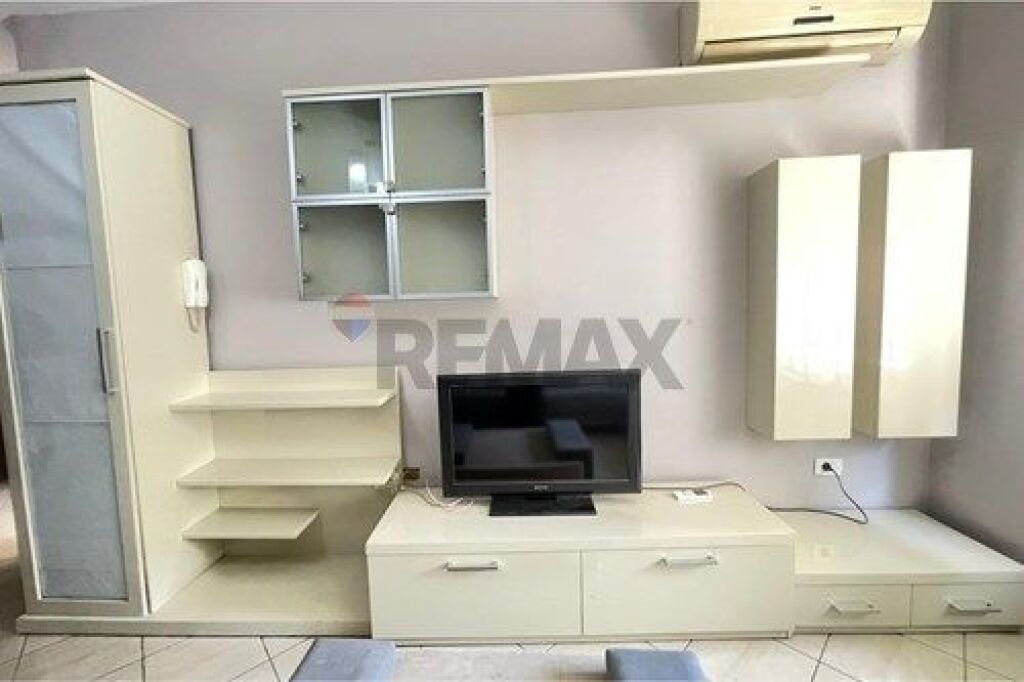 Appartamento 1+1 in Affitto in Via Kavaja