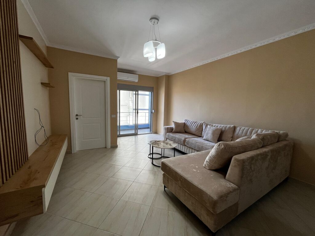 For rent Apartment 2+1 opposite the Train Station-Jedas, Durres.